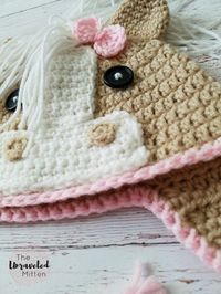 The Callie Horse Hat: Free Crochet Pattern - The Unraveled Mitten