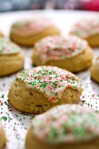 Jessica Hulett’s tender, cakey ricotta cookies taste like the white part of the best black and white cookie you've ever had The recipe comes from Ms Hulett’s grandmother Dorie, who used to flavor the cookies with anise, if she used flavoring at all