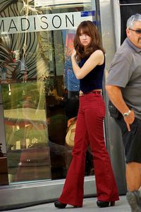 Britt Robertson filming girlboss in Beverly Hills (06/20/2016)