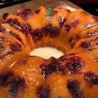 Marcelo Mintz on Instagram: "Experience the joy of homemade baking with this Moist and Flavorful Blueberry Pound Cake, a perfect addition to any gathering! 🍰
Ingredients:
1 cup unsalted butter, softened
2 cups granulated sugar
4 large eggs
1 teaspoon vanilla extract
3 cups all-purpose flour
1 teaspoon baking powder
1/2 teaspoon salt
1 cup sour cream
2 cups fresh blueberries
Directions:
Preheat oven to 350°F (175°C). Grease and flour a 10-inch bundt pan.
In a large bowl, cream butter and sugar until light and fluffy.
Add eggs, one at a time, beating well after each addition. Stir in vanilla extract.
In another bowl, whisk together flour, baking powder, and salt.
Gradually add the flour mixture to the creamed mixture, alternating with sour cream. Fold in blueberries.
Pour the batter into th