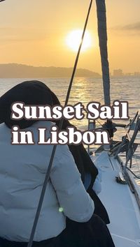 Today’s sunset in Lisbon. Feeling grateful 🙏🏼⛵️#tagusriversailing #lisbonexpats #sailingadventure #travelportugal🇵🇹