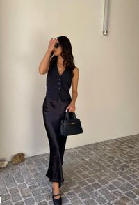 Spring and Summer Style: 12 Stylish Black Satin Skirt Outfits - Diana Colibri