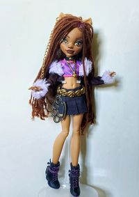 #clawdeen #monsterhigh #doll