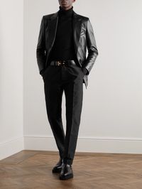 A modern take on traditional tailoring, TOM FORD's blazer has been made in Italy from leather with wide notch lapels and soft, unstructured shoulders for a relaxed effect. It's lined for comfort and smooth layering.