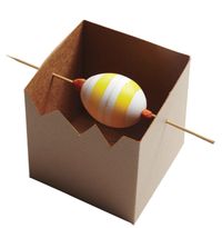 How to paint stripes on a blown out Easter egg!