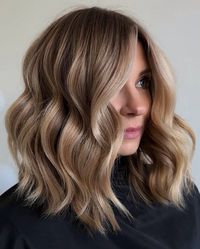 Dark Blonde Hair with Teasy Lights