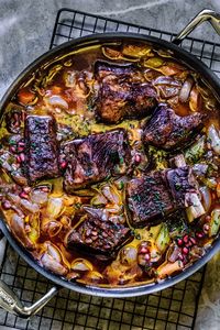 Red Wine & Pomegranate Short Ribs - My Kitchen Little