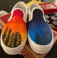 Hand painted slip on Vans in any size you need. Please specify Vans size in order notes. Shoes are painted on a first come first served basis, so please plan accordingly when ordering. Each order is hand painted so some variations will naturally occur. I can accommodate most special requests...for example if you don't want the frogs on the back or you want softer colors in the background, please specify in the order notes. I will confirm special requests before beginning your order.  I CANNOT AC