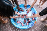 Summer Pool Party - Serve drinks in a kids pool filled with ice! #ad #PickYourPepper #Walmart