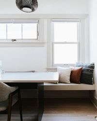 J. Reiko Design + Co. on Instagram: "I can never get enough of a custom table with a built-in bench (especially when it’s flanked by windows). Form + function all in one! Project: Garfield Street Design: @jreikodesignandco Photography: @sierraannphotography Builder: @bddesignbuild"