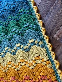 6-Day Sweetheart Rainbow Baby Blanket - Betty McKnit