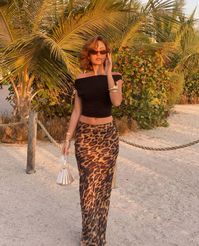 cheetah print skirt * outfit inspo * outfit accessories * outfit ideas * going out outfit * beach outfit * vacation outfit