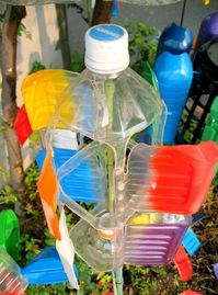 20+ Handycrafts Plastic Bottles Ideas can be Applied at Home - 99HomeIdeas