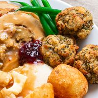 All the vegan thanksgiving recipes you'll ever need! My pick of THE BEST mains, sides and desserts, guaranteed to fill your family or friends with love and warmth!