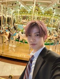 ENHYPEN Heeseung selca via weverse