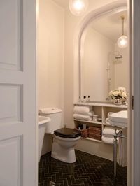 83 Small Bathroom Ideas & How To Make It Look Bigger 10