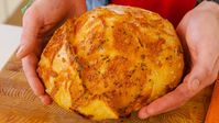 No Knead Cheese Bread