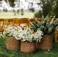 Freshly-picked for this June wedding 🌿 . . . Photography by Kelly Boitano Coordinated by Nicki The Wolfe Florals by Mae Flowers Catering… | Instagram