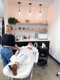 Spruce Blow Dry Bar + Salon - SPRUCE | Service and Treatment Room Inspiration