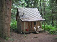 Tiny cabin by Mickipedia, via Flickr