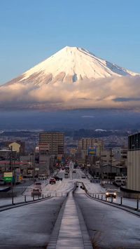 (1) Shivaye 🔱 on X: "@crazyclipsonly Mount Fuji, Japan.. 🇯🇵 https://t.co/NYRs3rNZRn" / X