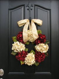 Merry Christmas Wreath, Traditional Christmas, Holidays, Christmas Wreaths, Hydrangeas, Home for the Holidays, Home Decor