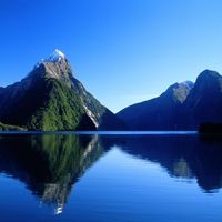 Milford Sound » Destination Fiordland