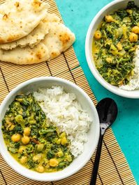 Chana saag is a creamy chickpea and spinach curry that comes together quickly, is full of warm spices, filling, and vegan! Perfect for meal prep! BudgetBytes.com