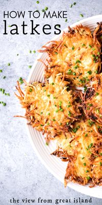 How to Make perfect Latkes your bubbie would love! Tips and tricks to make crisp latkes, plus a spiced cardamom applesauce to go with them.  #easy #recipe #latkes #hanukkah #potatoes #fritters #potatopancakes #best #crisp