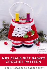 This Mrs Claus Gift Basket is just darling! Add wine and bring it to your holiday parties or pack them full of goodies for the kids and have some Christmas Eve fun! Makes a great christmas stocking alternative too!