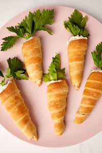 Chicken Salad Easter Rolls