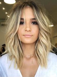 Latest and gorgeous undone textured long bob hairstyles to sport in 2018. Here are some best ideas of bob haircuts for long and medium hair to get trendy and cute hair look. Don't do any more search just see here and find how to make you look sexy and hot.