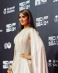 Mayssa Maghrebi looking gorgeous at the Red Sea Film Festival Opening Ceremony #redseafestival #redcarpet #eveningdress