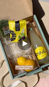 ~ WELCOME TO GIFTING WITH GOOD TASTE ~ on Instagram: "We’re back with Episode 2 of our Christmas $50 Gift Guide, and this time it’s all about a Limoncello Spritz moment! 🍋✨ If you loved the foodie-inspired gift from Episode 1, you’ll love this one too. Featuring drinkware perfect for outdoor spritzes, Zonzo Estate Limoncello Spritz, mint and lemon, plus Mount Zero lemon and thyme olives. 🍹 Pro tip: Include the garnishes they’ll need to create the perfect spritz experience. What do you think?

#gift #giftidea #giftideas #giftbox #giftboxes"