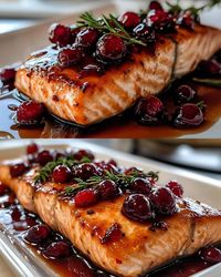 RecipesEpic Family | Cranberry Honey Glazed Salmon 🐟🍯🍒 | Facebook