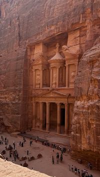 #petra#jordan#VisitJordan #ExploreJordan #JordanTravel #MiddleEastAdventure #TravelPhotography #HistoricalSites #CulturalHeritage #DesertLandscapes #NatureLovers #ScenicViews #AdventureAwaits #FoodLovers #MiddleEastCuisine #TravelGoals #BucketListDestinations #DiscoverMore #TravelInspiration #BeautifulDestinations #Wanderlust #OffTheBeatenPath