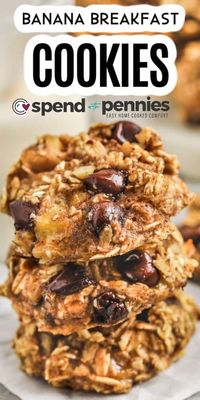 With simple ingredients, it will be easy to bake these breakfast cookies for dessert. This recipe is a simple and easy classic for a reason. Add some protein powder, extra nuts, or dark chocolate, and this healthy and nutrient-dense cookie will be a family favorite! #bananabreakfastcookies #healthyoatmeal #banana #spendwithpennies