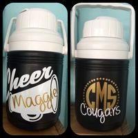 Personalized cheer team water jug, name and team. #cheergift #cheercamp