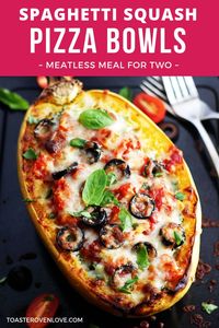 Spaghetti Squash Pizza Bowls - Roasted squash stuffed with ricotta, kale and topped with your favorite vegetarian pizza toppings. #spaghettisquash #cookingfortwo #vegetarian