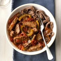 Slow-Cooker Beef Tips Recipe: How to Make It