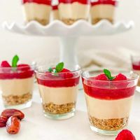 No Bake Vegan Cheesecake Minis