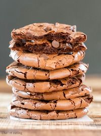 Flourless Fudge Cookies by ihearteating: 68 calories/cookie #Cookie #Chocolate #Lighter