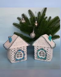 PDF Pattern Crochet. A house with a candle.  The height is 4.33 inches.  It is a three-dimensional toy for Christmas decor.