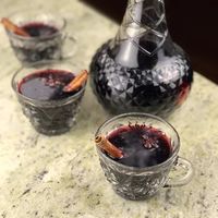 Last-Minute Mulled Wine Cocktail Recipe