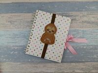 Check out this item in my Etsy shop https://www.etsy.com/uk/listing/716250229/sloth-bookmark-elasticated-planner-band