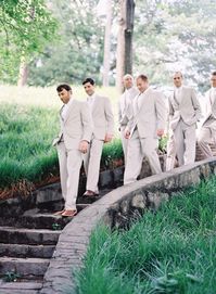 LIFESTYLE WEDDING PHOTOGRAPHER, GROOMSMEN // Heather Payne Photography