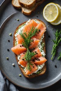 Indulge in this delicious Smoked Salmon & Dill Ricotta Toast! Perfect for quick breakfast recipes, this easy ricotta toast combines creamy whipped ricotta with fresh salmon and zesty dill. Ready to upgrade your breakfast game? Try it today!