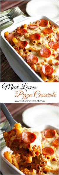 Meat Lovers Pizza Casserole | www.stuckonsweet.com