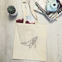 These Whale totes were one of the very first tote bags ever in the OceanEmbroidery shop!🐋