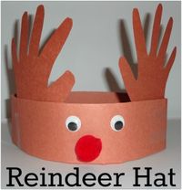 Super easy reindeer hat craft for kids.